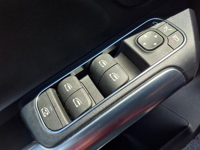 Photo of 2021 Patagonia Red Metallic Mercedes-Benz GLA 250
