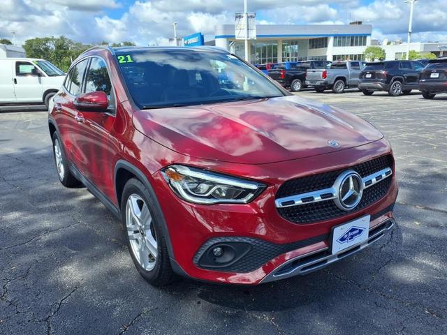 Photo of 2021 Patagonia Red Metallic Mercedes-Benz GLA 250