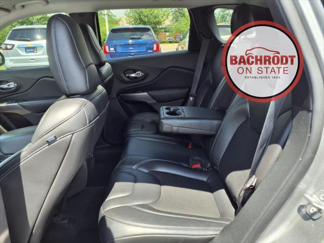 Photo of 2019 Billet Silver Metallic Clearcoat Jeep Cherokee
