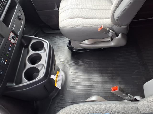 Photo of 2025 Summit White GMC Savana 2500