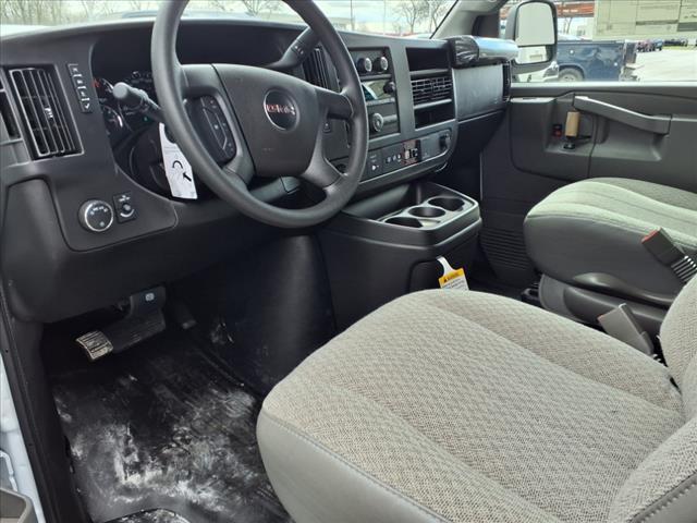 Photo of 2025 Summit White GMC Savana 2500