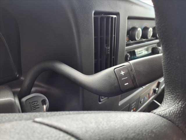 Photo of 2025 Summit White GMC Savana 2500