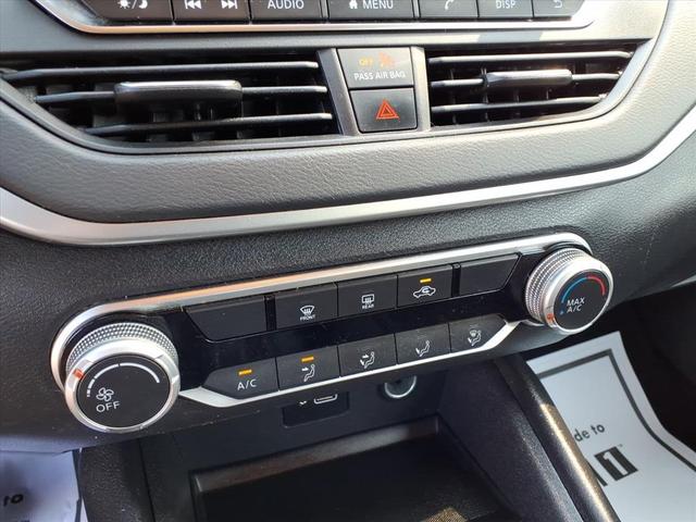 Photo of 2023 Gun Metallic Nissan Altima