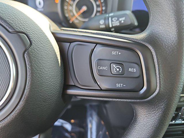 Photo of 2025 Black Clearcoat Jeep Gladiator