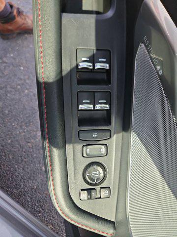 Photo of 2022 Lunar Silver Metallic Acura RDX