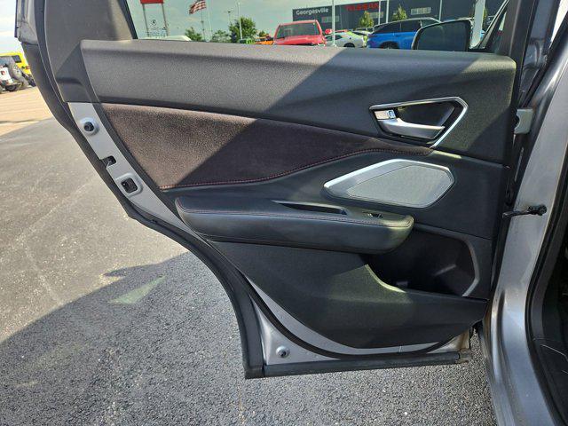 Photo of 2022 Lunar Silver Metallic Acura RDX