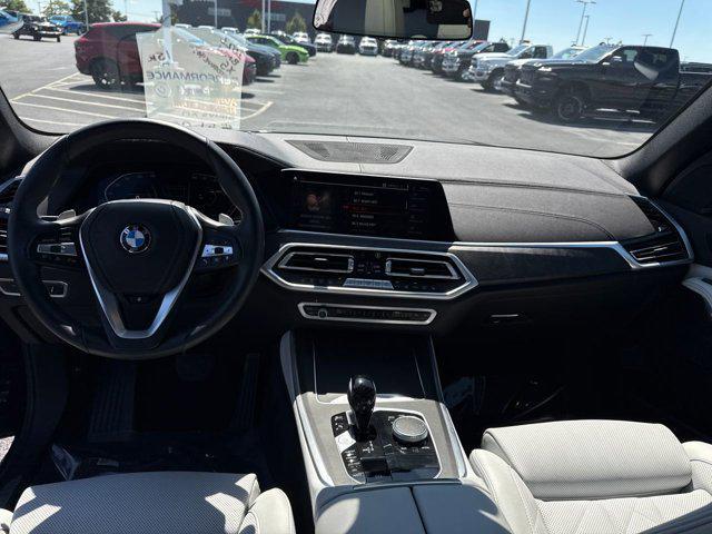 Photo of 2023 Tanzanite Blue II Metallic BMW X5
