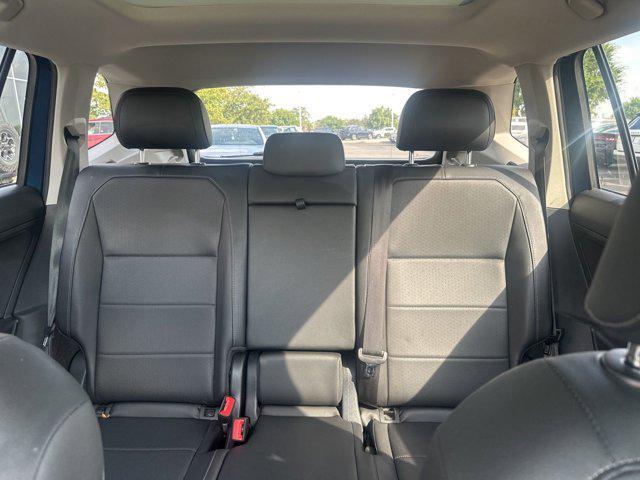 Photo of 2019 Silk Blue Metallic Volkswagen Tiguan