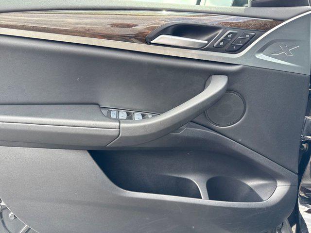 Photo of 2023 Black Sapphire Metallic BMW X3