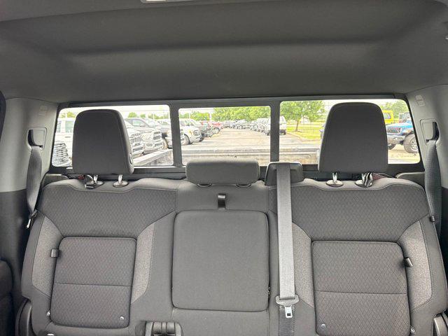 Photo of 2022 Silver Ice Metallic Chevrolet Silverado 2500