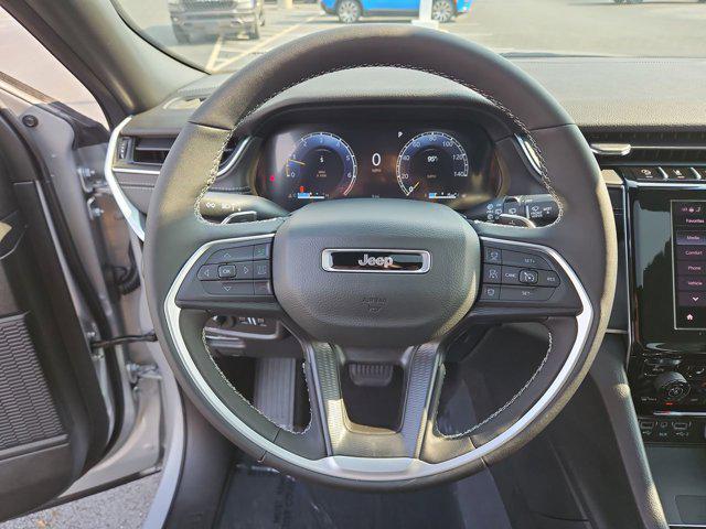 Photo of 2025 Silver Zynith Jeep Grand Cherokee