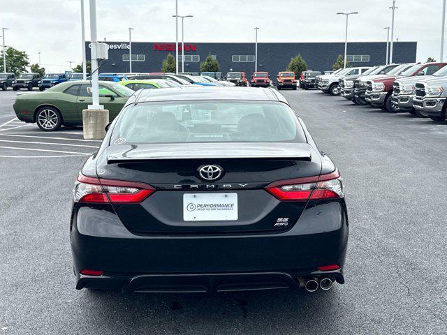 Photo of 2023 Midnight Black Metallic Toyota Camry