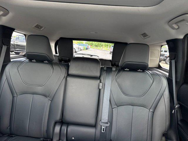 Photo of 2024 Mineral Black INFINITI QX60