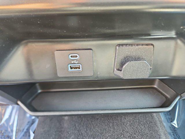 Photo of 2022 Oxford White Ford F-150