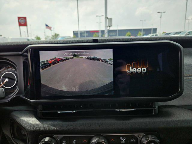 Photo of 2025 Mojito Clearcoat Jeep Wrangler