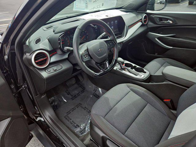 Photo of 2024 Mosaic Black Metallic Chevrolet Trax