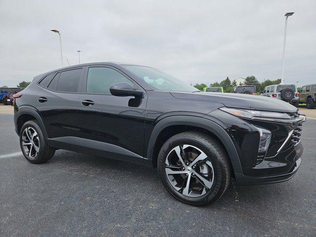 Photo of 2024 Mosaic Black Metallic Chevrolet Trax