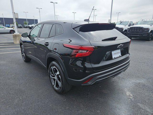 Photo of 2024 Mosaic Black Metallic Chevrolet Trax