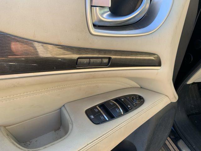 Photo of 2017 Hermosa Blue INFINITI QX60