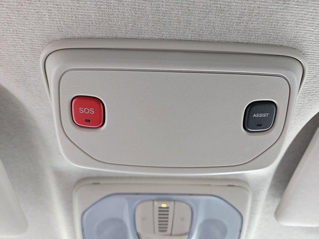 Photo of 2025 Bright White Clearcoat RAM ProMaster 2500