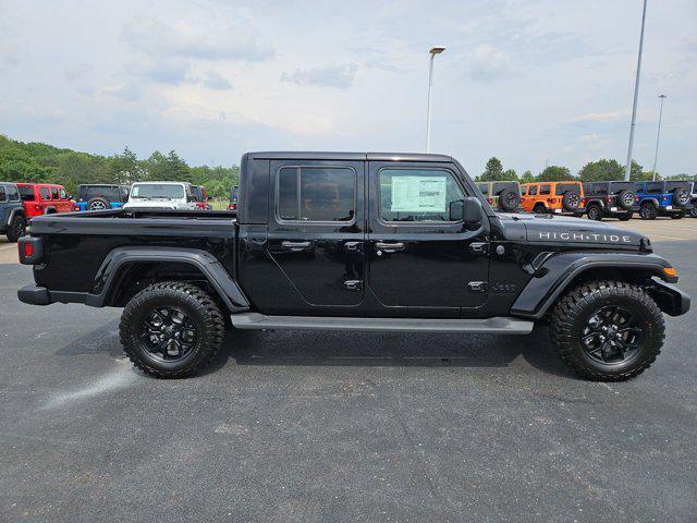 Photo of 2025 Black Clearcoat Jeep Gladiator