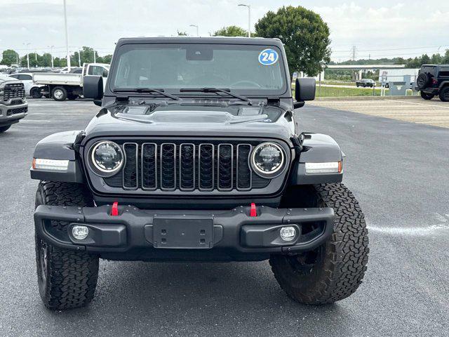 Photo of 2024 Black Clearcoat Jeep Wrangler