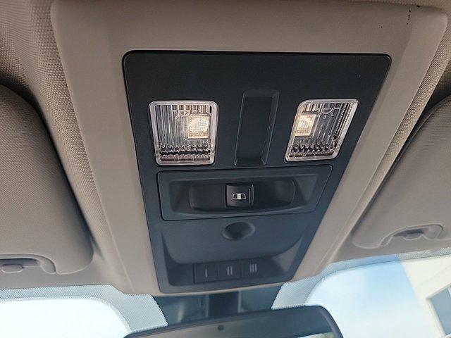 Photo of 2017 Brilliant Black Crystal Pearlcoat RAM 2500