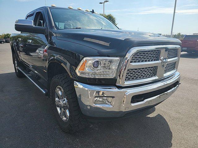 Photo of 2017 Brilliant Black Crystal Pearlcoat RAM 2500