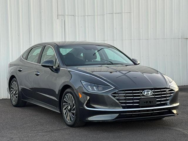 Photo of 2021 Gray Hyundai SONATA