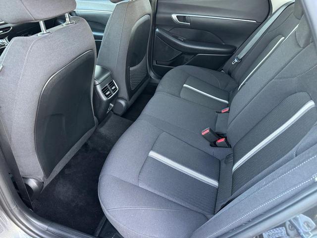 Photo of 2021 Gray Hyundai SONATA
