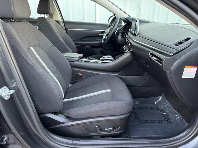 Photo of 2021 Gray Hyundai SONATA