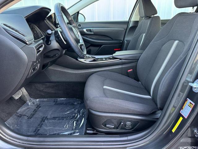 Photo of 2021 Gray Hyundai SONATA