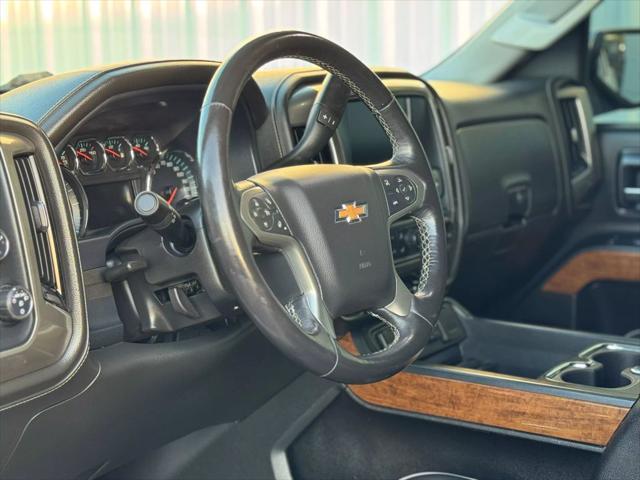 Photo of 2018 Iridescent Pearl Tricoat Chevrolet Silverado 1500