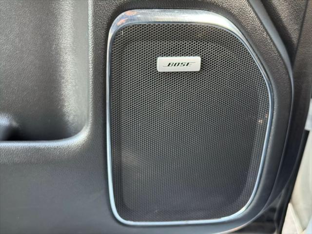Photo of 2018 Iridescent Pearl Tricoat Chevrolet Silverado 1500