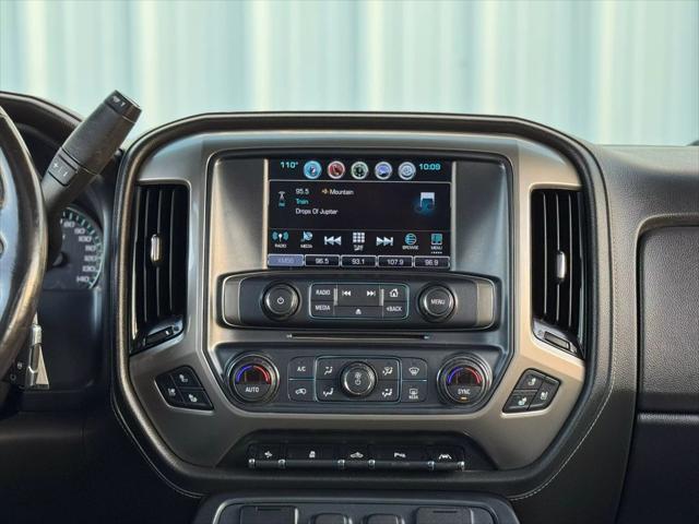 Photo of 2018 Iridescent Pearl Tricoat Chevrolet Silverado 1500