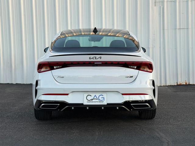 Photo of 2022 Glacial White Pearl Kia K5
