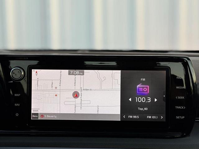 Photo of 2022 Glacial White Pearl Kia K5