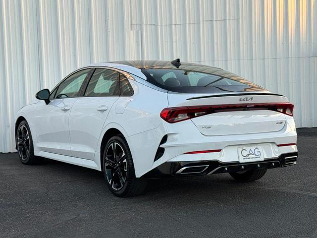 Photo of 2022 Glacial White Pearl Kia K5