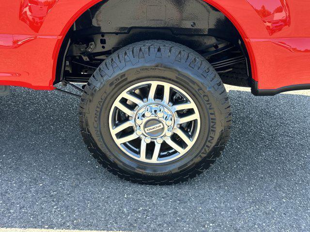 Photo of 2022 Race Red Ford F-350