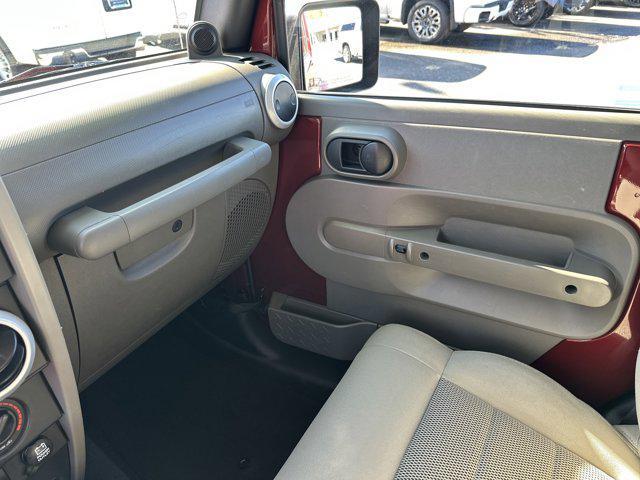 Photo of 2008 Red Rock Crystal Pearl Jeep Wrangler
