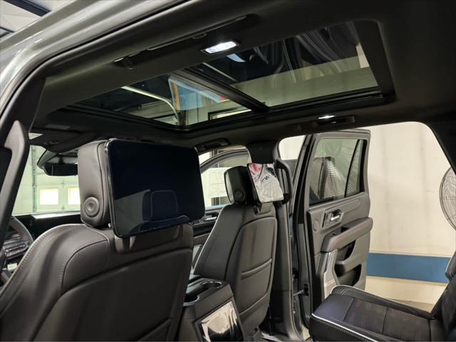 Photo of 2025 Sterling Metallic GMC Yukon