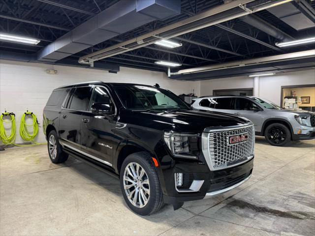 Photo of 2024 Onyx Black GMC Yukon XL