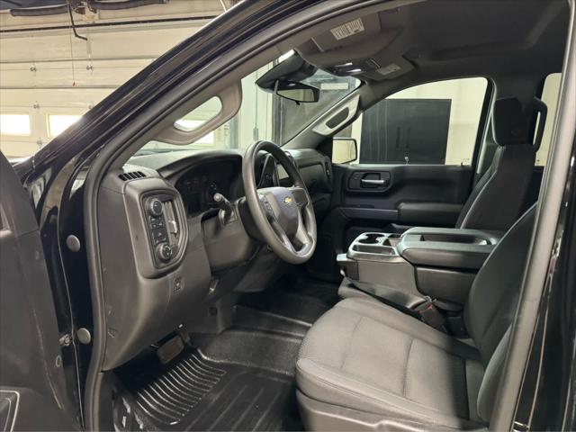Photo of 2022 Black Chevrolet Silverado 1500