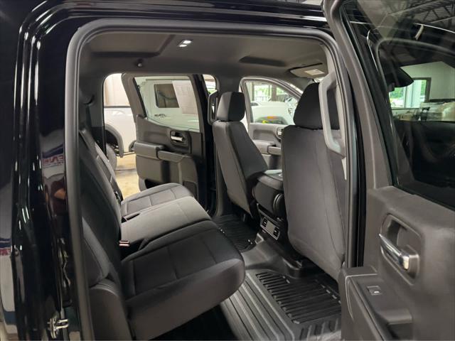 Photo of 2022 Black Chevrolet Silverado 1500