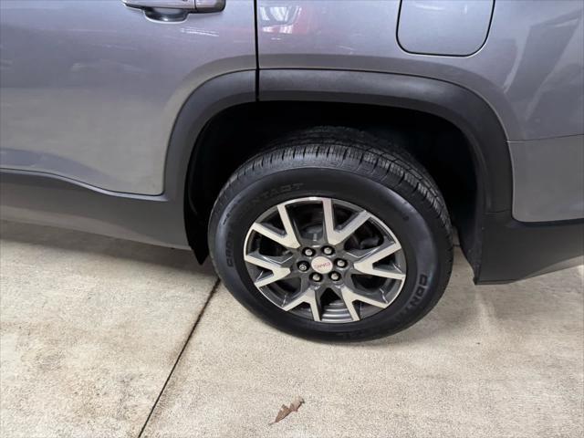 Photo of 2022 Satin Steel Metallic GMC Acadia