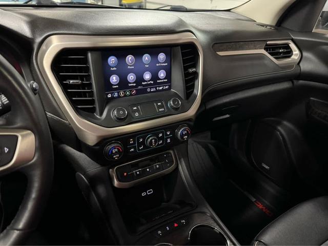 Photo of 2020 White Frost Tricoat GMC Acadia