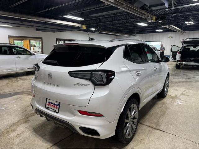 Photo of 2024 White Frost Tricoat Buick Encore GX