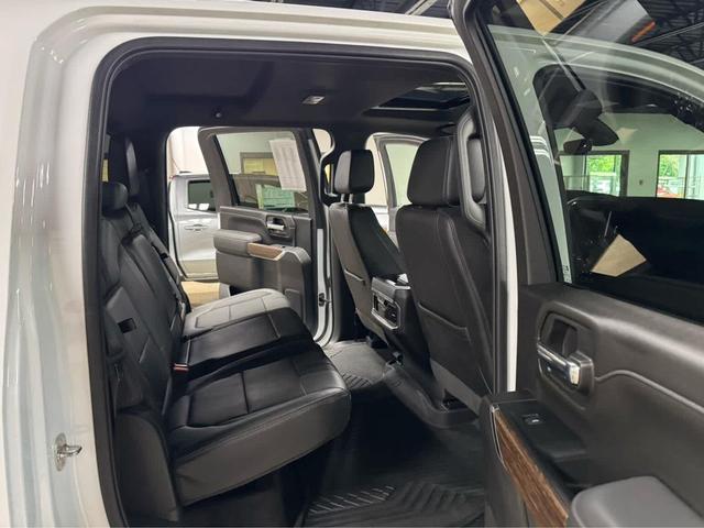 Photo of 2022 Summit White Chevrolet Silverado 3500