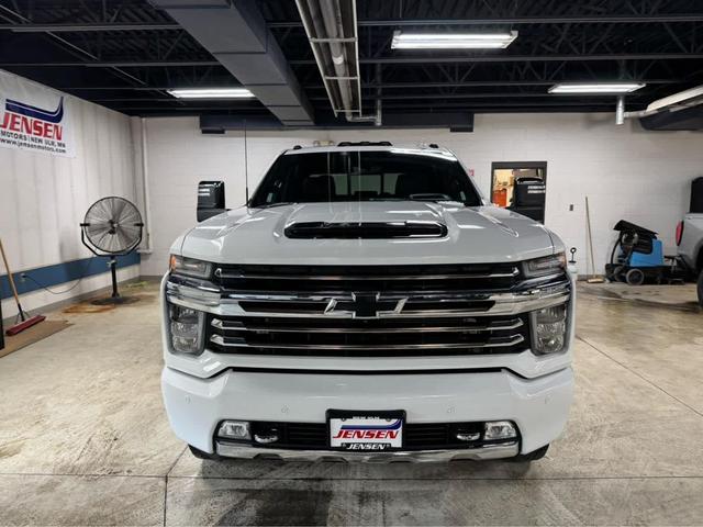 Photo of 2022 Summit White Chevrolet Silverado 3500