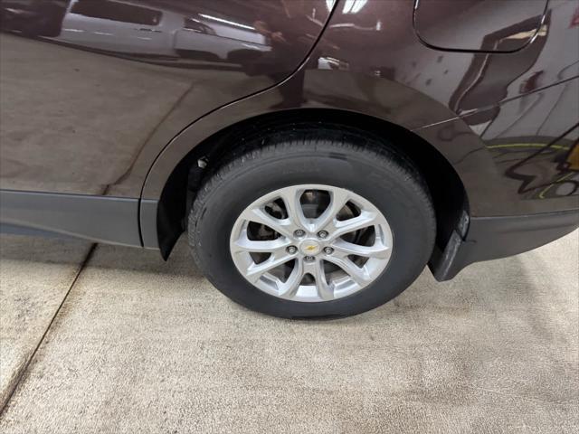 Photo of 2020 Chocolate Metallic Chevrolet Equinox